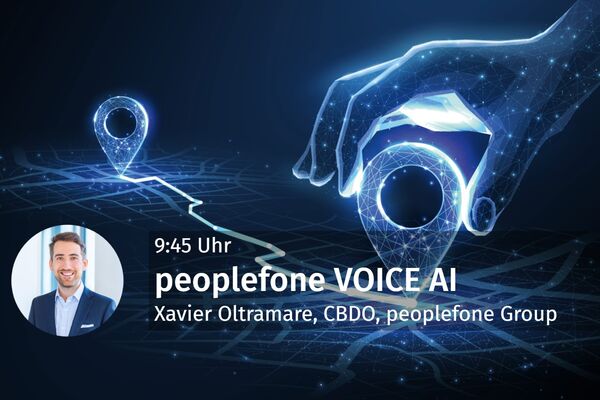 Startfolie mit Referent, Titel der Präsentation und Uhrzeit.