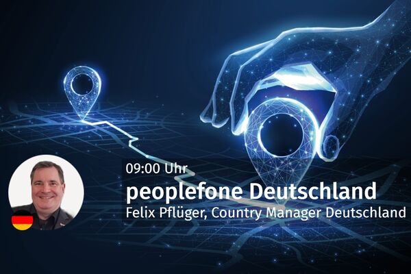 Startfolie mit Referent, Titel der Präsentation und Uhrzeit.