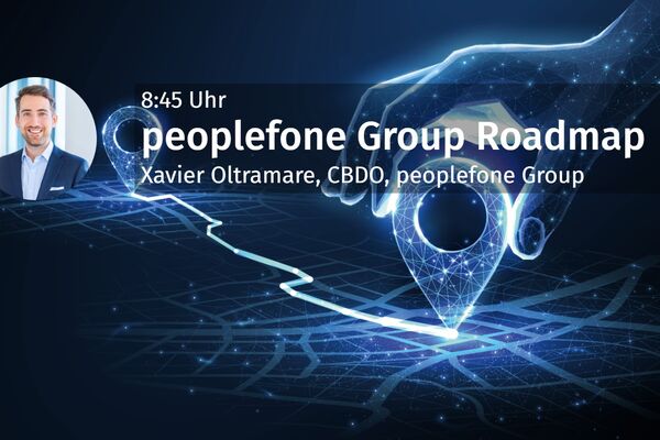 Startfolie mit Referent, Titel der Präsentation und Uhrzeit.